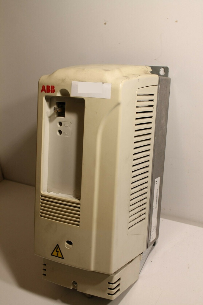 ABB ACS800-01-0006-3 +E210 Drive 8.8A
