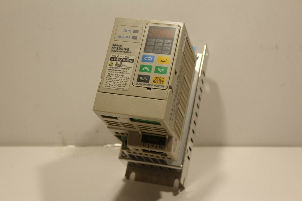 Omron 3G3EV-AB002M-CE Inverter