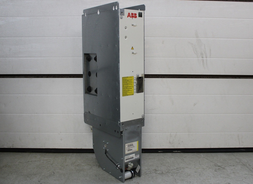 ABB ACS800-104-0105-3+F272+Q950 Inverter