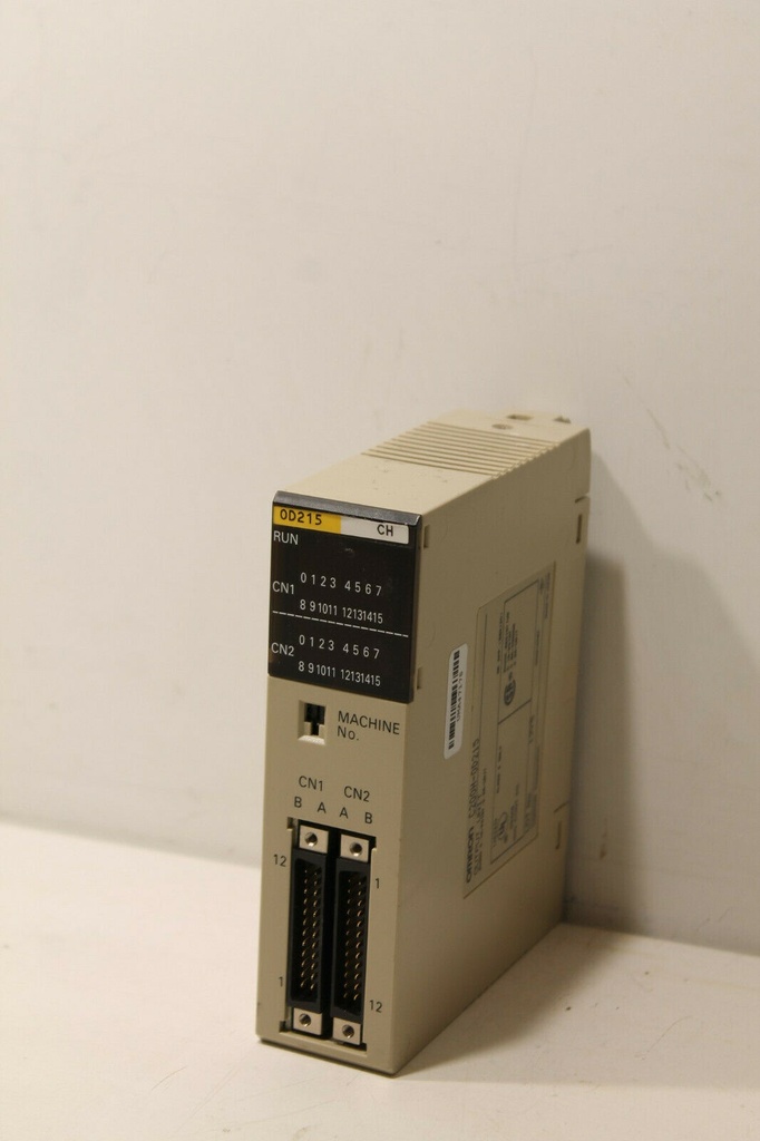 Omron C200H-OD215 Output Unit
