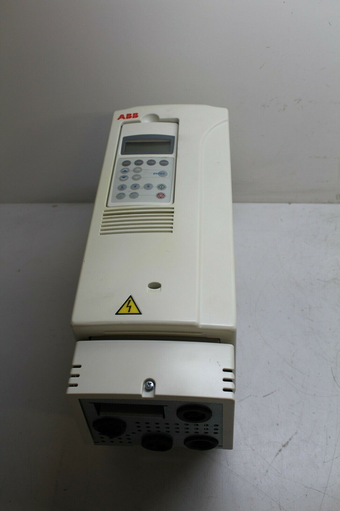 ABB ACS800-01-0025-5 34A drive