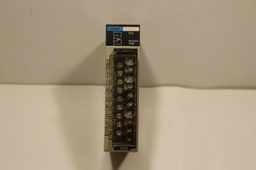 [B02-2-3/A917 #L008063] Omron C200H-AD001 A/D Unit