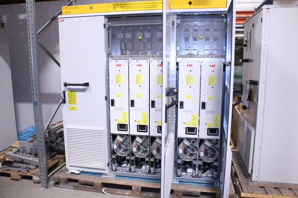 ABB ACS800-37-2780-7 Drive 2MW 2321A NEW