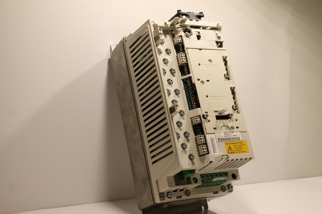 ABB ACS800-104-0006-3+Q950 Inverter