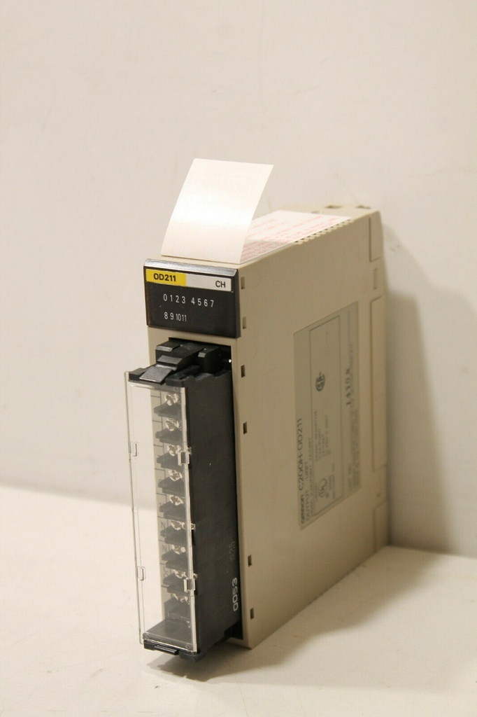 Omron C200H-OD211 Output Unit